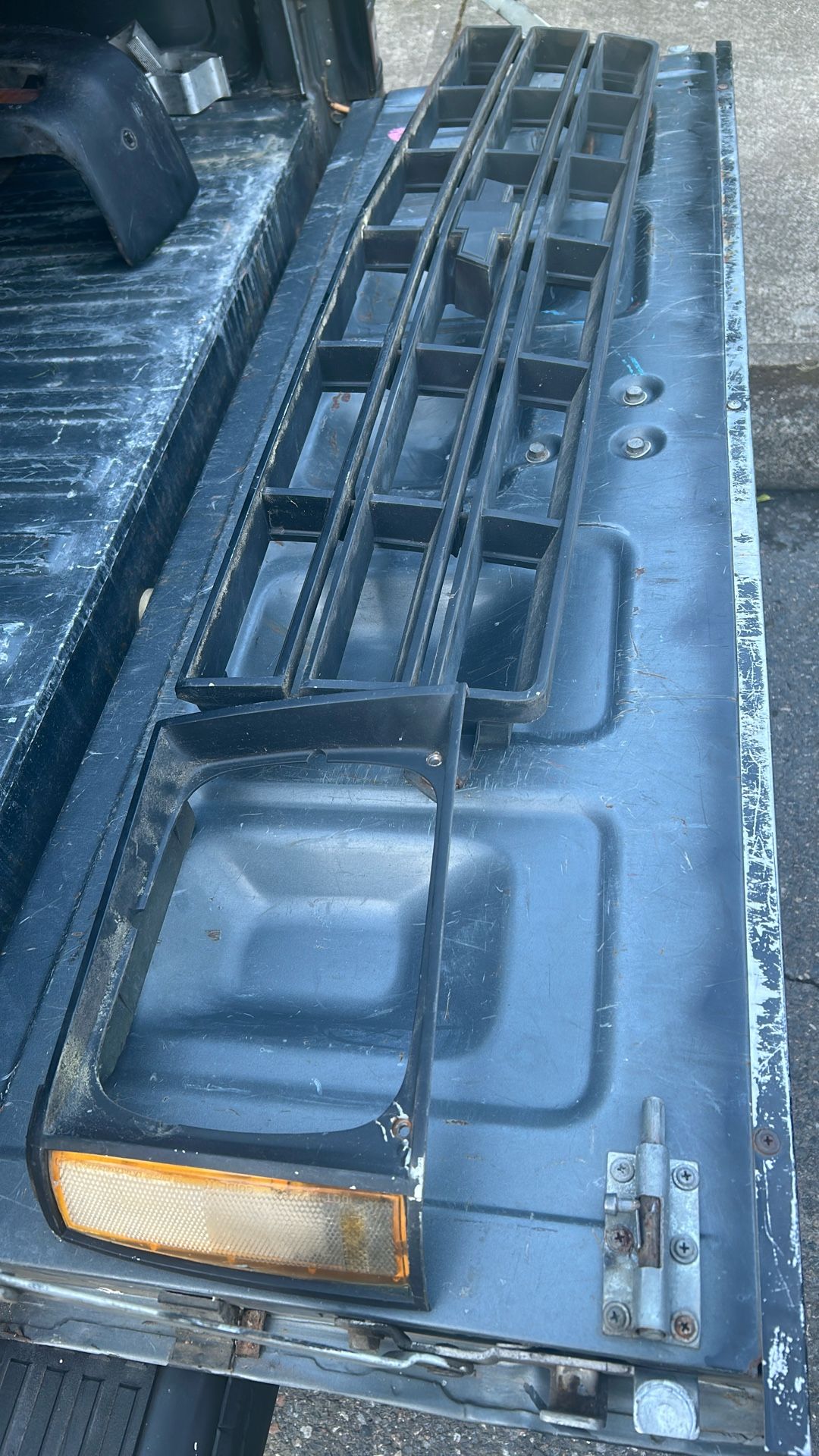 1988 Chevy S10 Grill