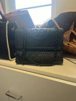 Tory Burch Leather Purse 