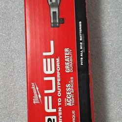MILWAUKEE M12 FUEL BRUSHLESS CORDLESS 1/2" HIGH TORQUE RATCHET 