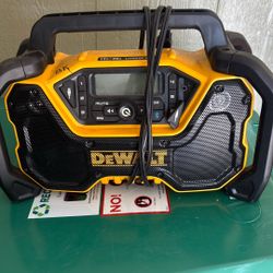 Dewalt Construction Radio 