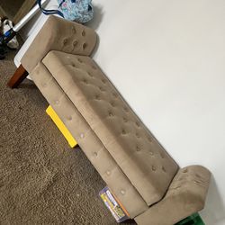 SIDE COUCH 