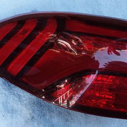 2019 2020 HYUNDAI TUCSON LEFT DRIVER TAIL LAMP