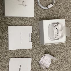 Air Pod Pros 2nd Gen ( New, Never Used !)