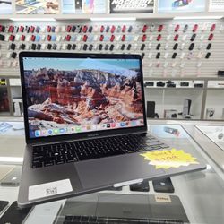 MacBook Pro i5 2018