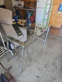 Luxury glass desk