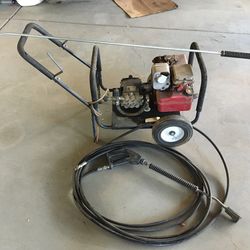 2000 psi gas powered pressure washer