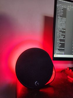 logitech g560