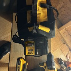 Dewalt Drill Battery And Charger 