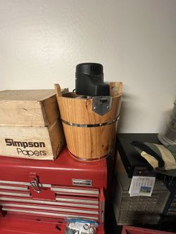 Ice Cream Maker 