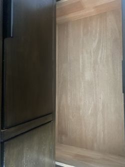 Brand New Bed Set “king” With Dresser