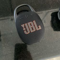 JBL Clip 5