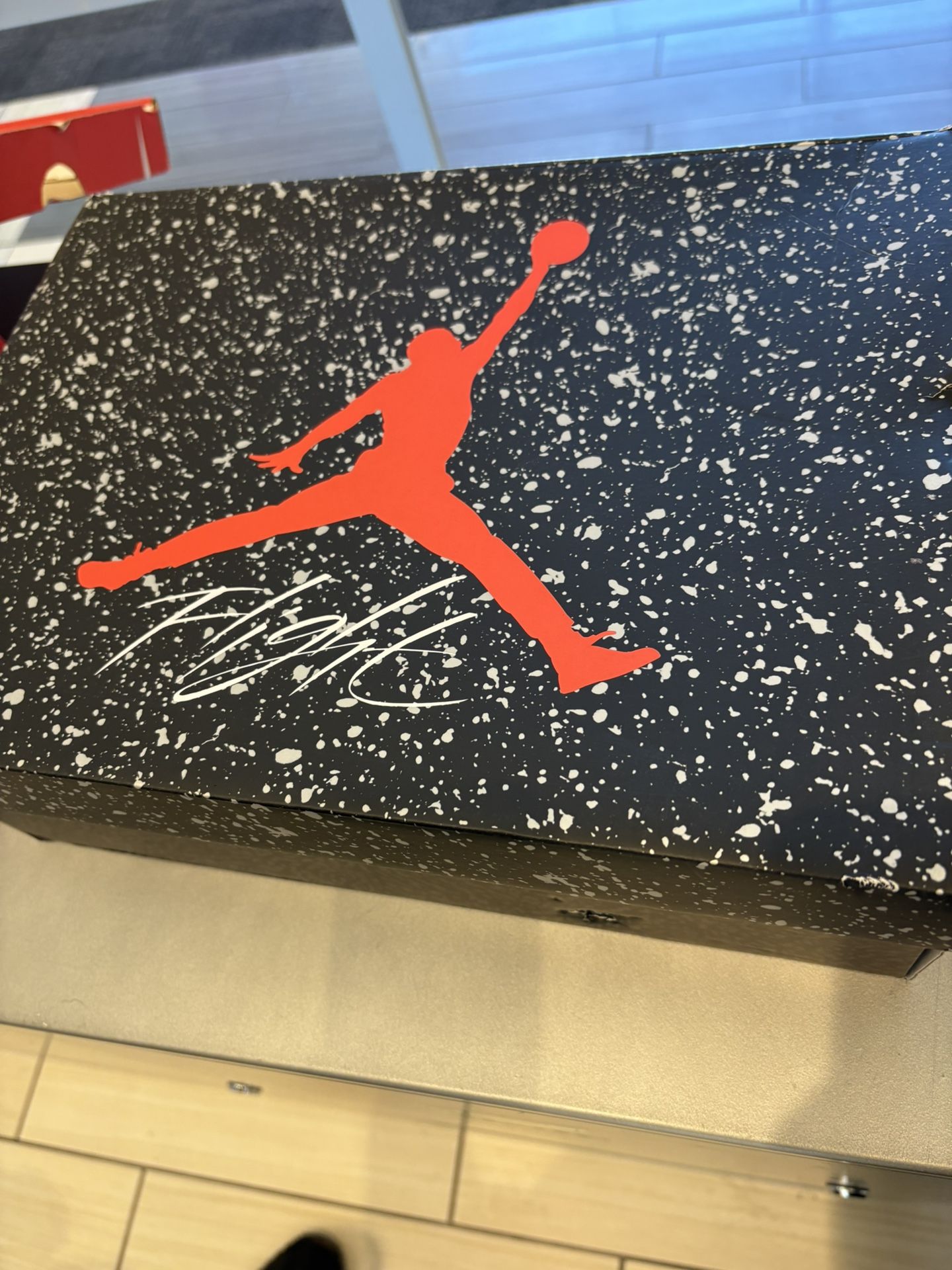 jordan spizike low