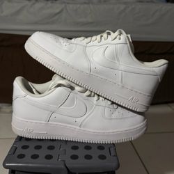 Nike Air Force 1 ’07 Triple White – Great Condition – Size 12