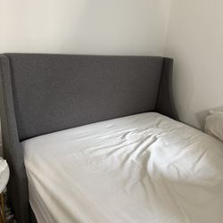Wayfair Queen gray tuft bed frame, 1 years old 