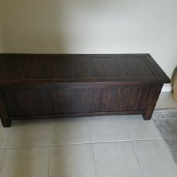 Dark Wood Trunk/Bench