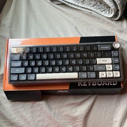 RK Royal Kludge Mechanical Keyboard R65