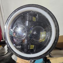 7 Inch Round  Light  For Jeep  Or Motorcycle Led Brand New Never Used 2round Head Lights  $75 Obo