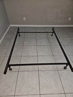Bed Frame Queen /Full Size