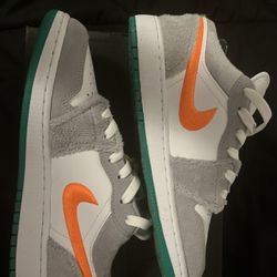 Air Jordan 1 Low GS ‘Rabbit’