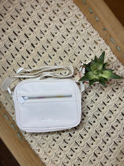 Reebok white crossbody bag