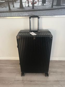 ✨New 28” Black Luggage Hard Shell Suitcase