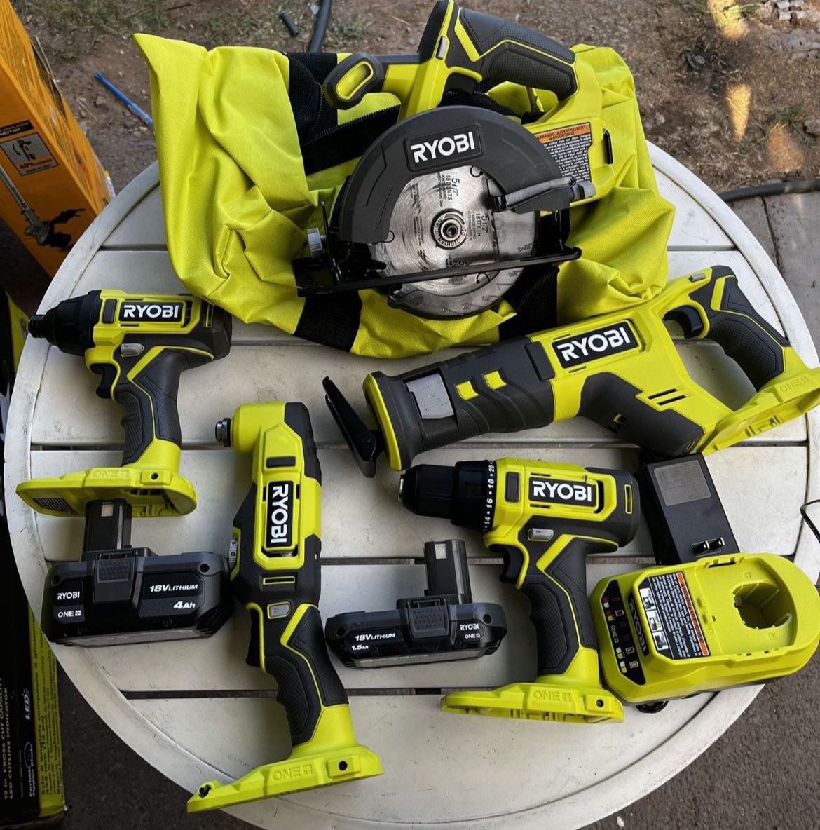 RYOBI ONE+ 18V Cordless 5-Tool Combo Kit with 1.5 Ah Battery, 4.0 Ah  Battery, and Charger for Sale in Guadalupe, AZ OfferUp