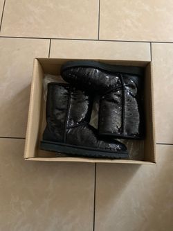Size 9 ugg boots