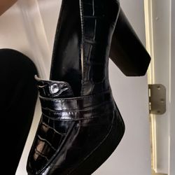 Vince Camuto Black Heels