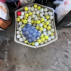 golf balls 
