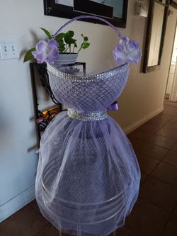 Holiday gift dress