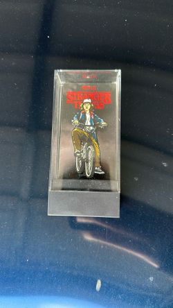 Dustin Stranger Things Fig Pin