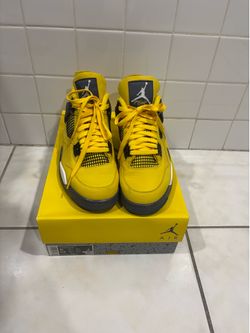 Nike Air Jordan 4 Retro “Lightning”