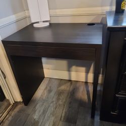 Desk $40