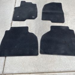 2019+ Sierra or Silverado OEM mats