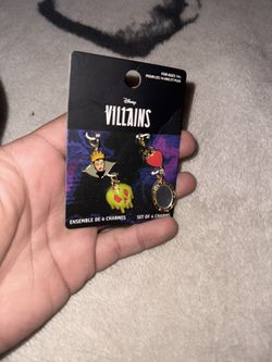 DISNEY CHARMS VILLAINS $10