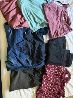 Maternity Clothing Bundle – Tops, Jeans & More