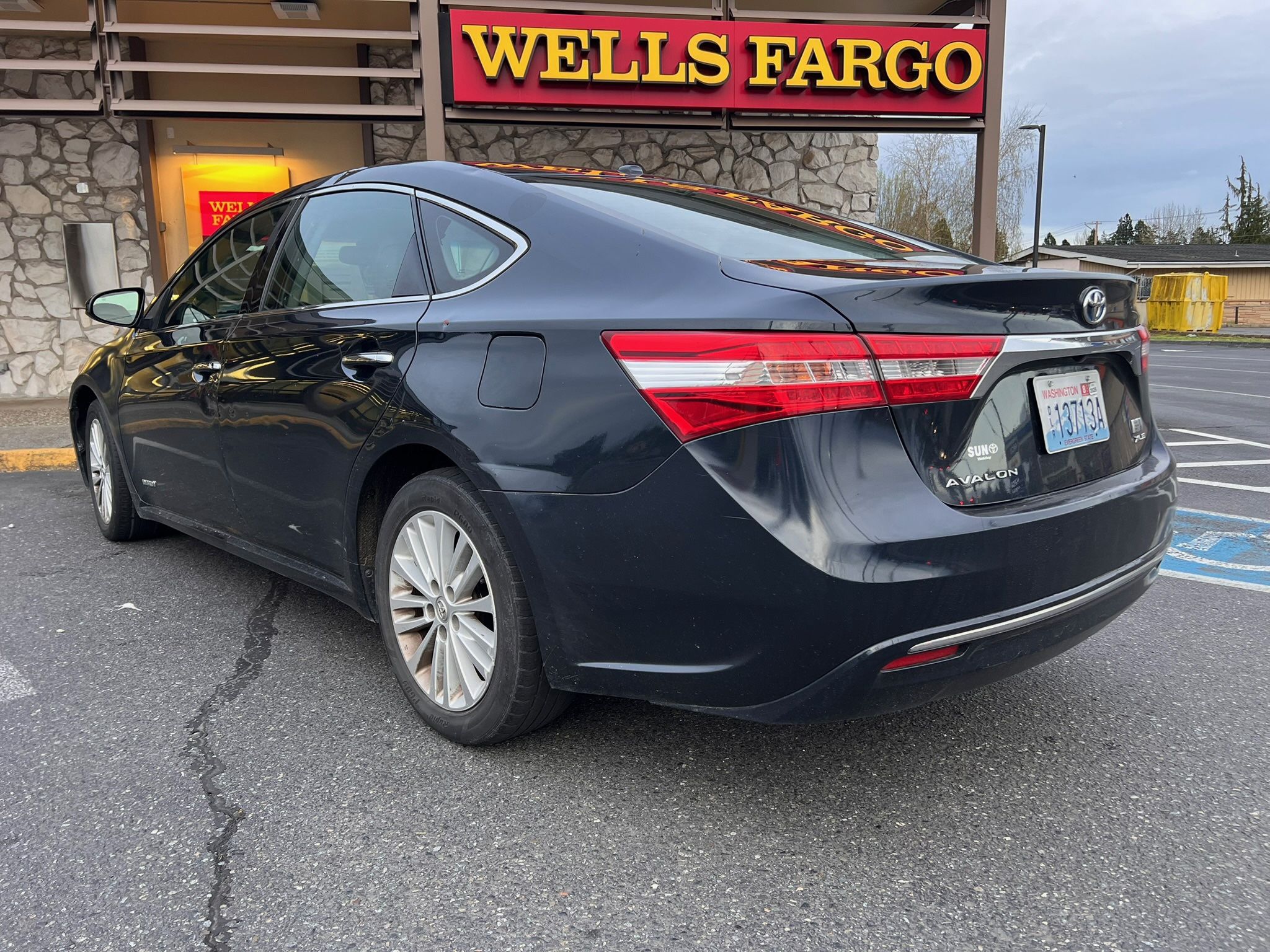 2015 Toyota Avalon Hybrid
