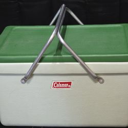 Vintage Coleman Cooler With Metal Handles