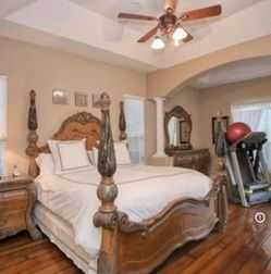 Michael Amini King Bedroom Set