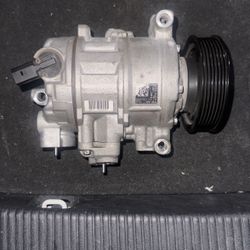 2018 Audi Q3 AC Compressor 