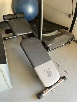 Gold gym xr 5.9 utility bench with legs exercise
