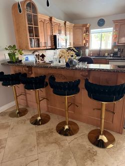 Set of 4 Black & Gold Adjustable Bar Stools – Elegant Modern Design