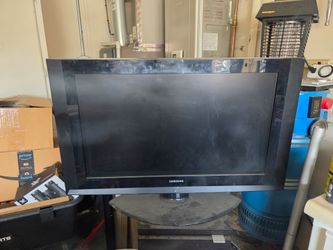Samsung TV used