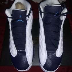New Jordan Retro 13 Size 5 1/2 Y 