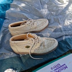 Shoes Size 10