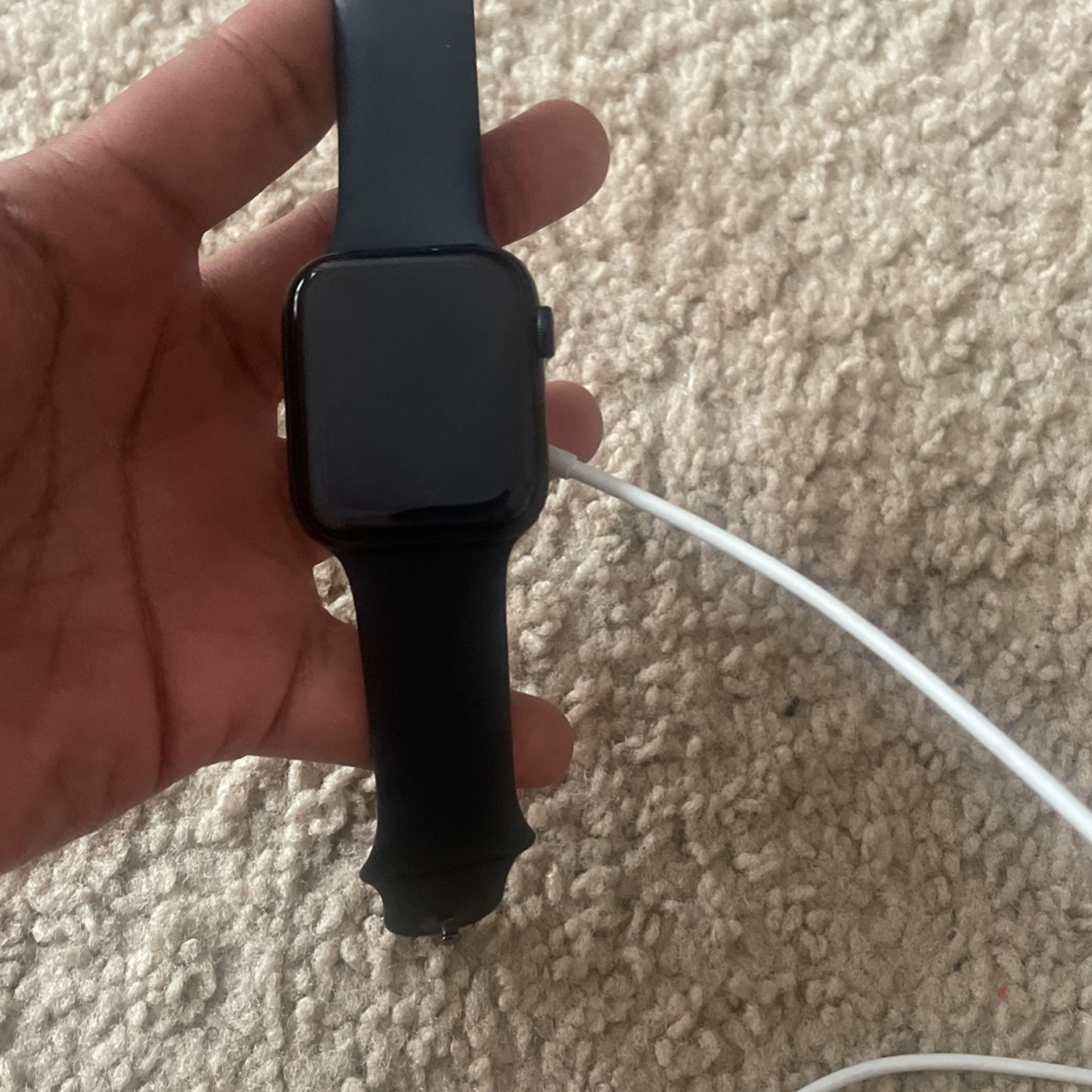 Apple Watch  SE(2nd Gen) 44mm Black Band 