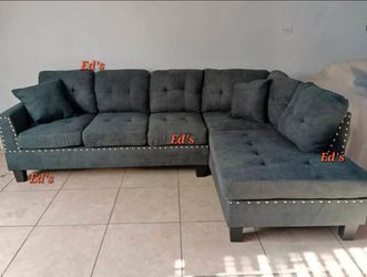 Dark Gray Tufted Sectional Sofa with Chaise