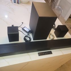 Like NEW Samsung  Soundbar with Sorround Wireless Speakes