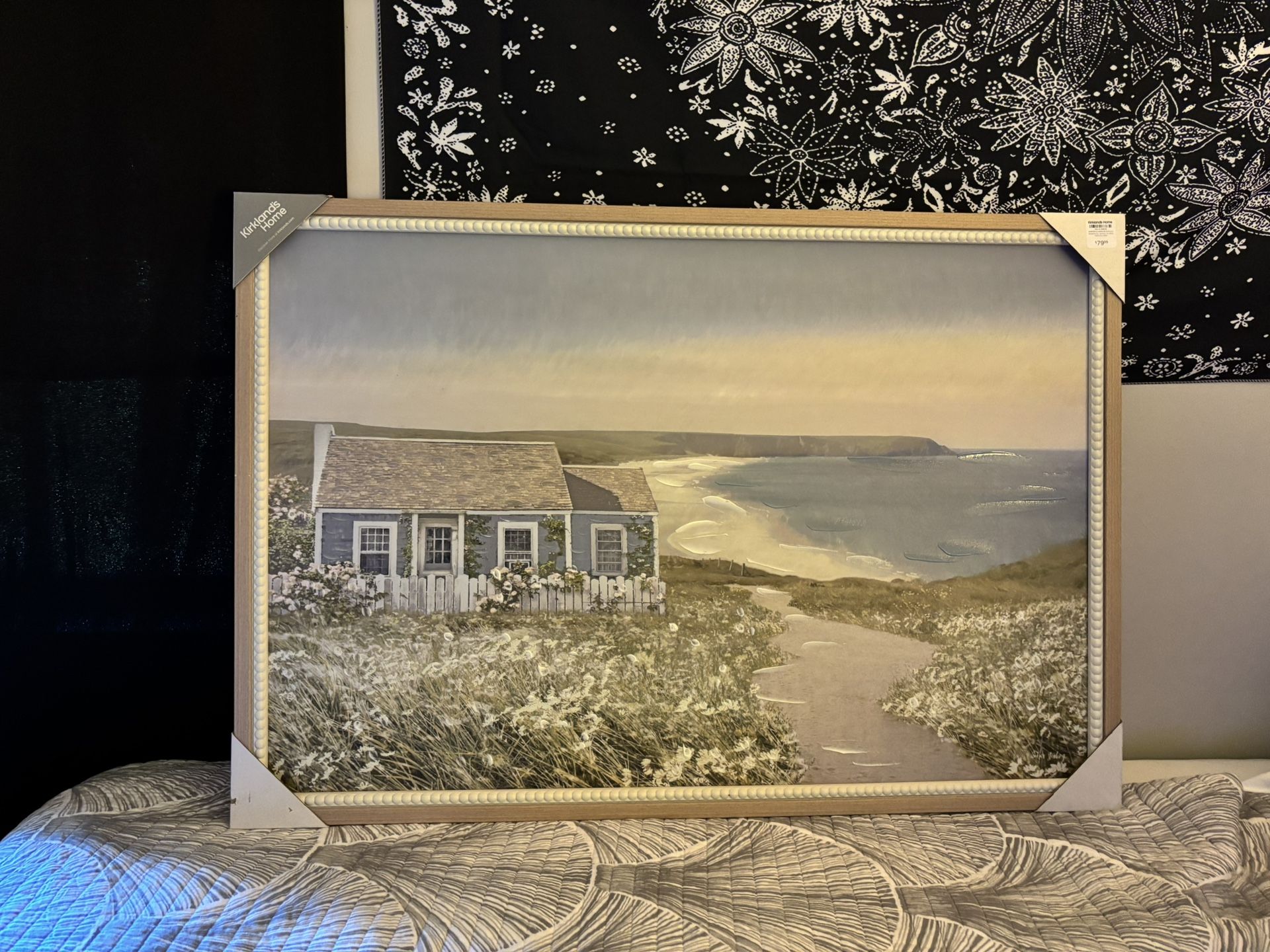 Brand New! Room Decor