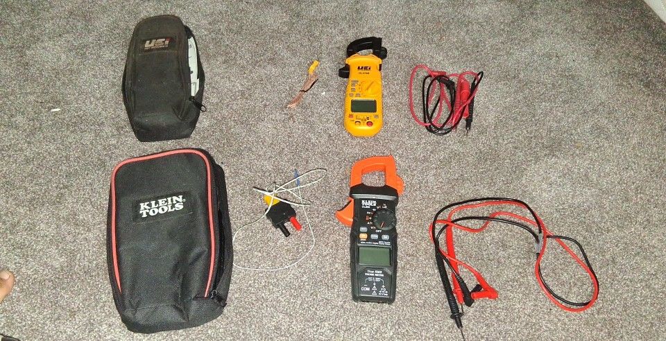 Klein Tools CL800 & UEI DL379b Digital Clamp Meter (Price For Both)